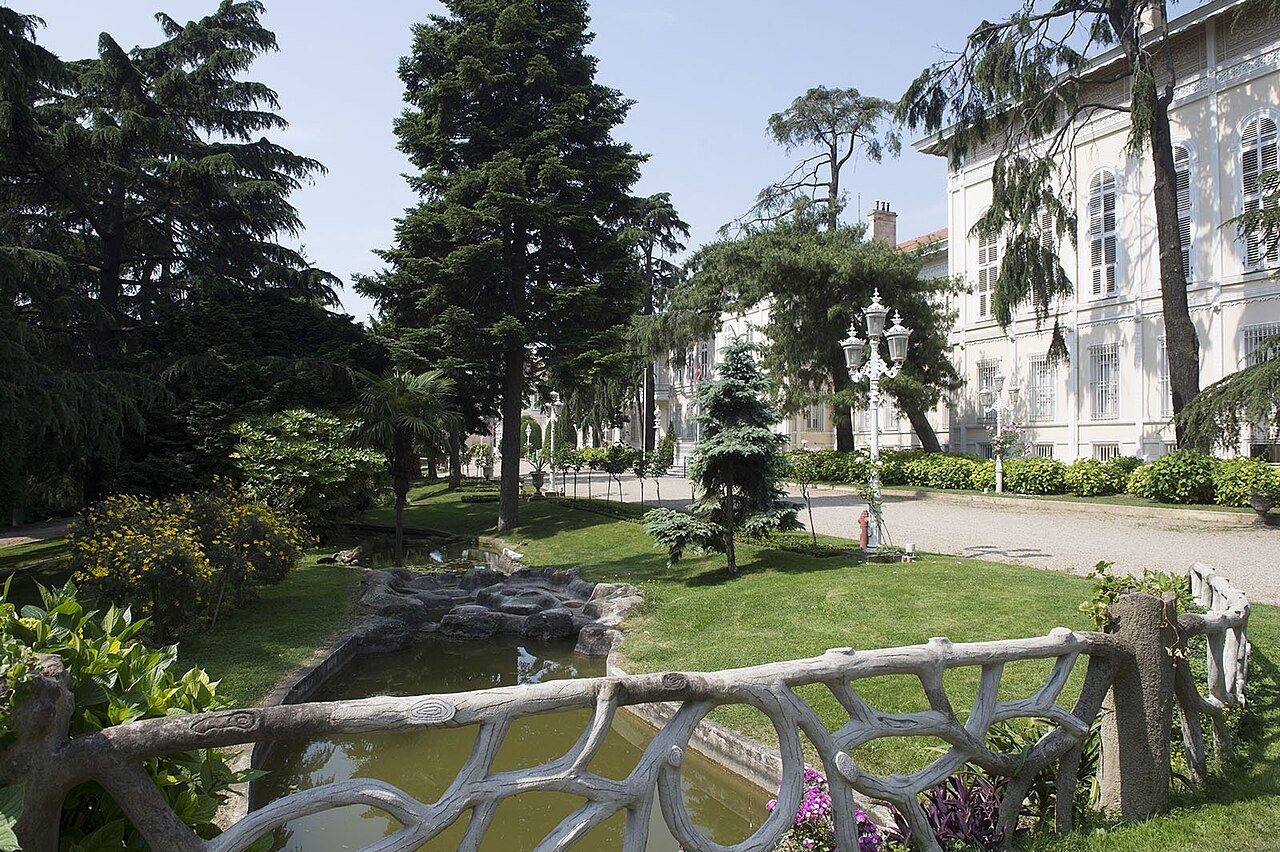 Istanbul Yildiz Palace and Park May 2014 8173